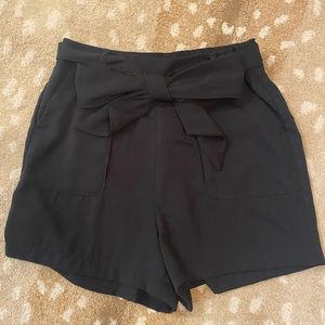 Black bow tie high waisted shorts